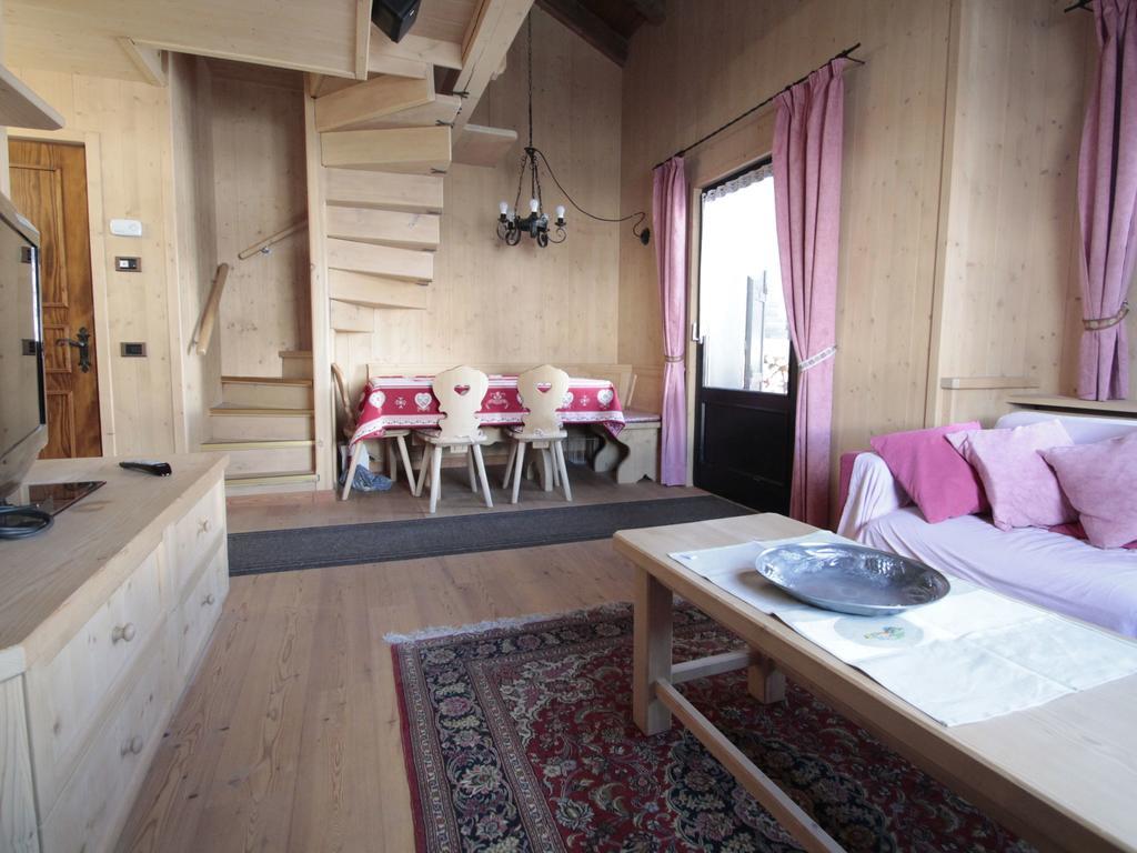 Tranquil Holiday Home In Livigno Italy Near Ski Area Exterior photo