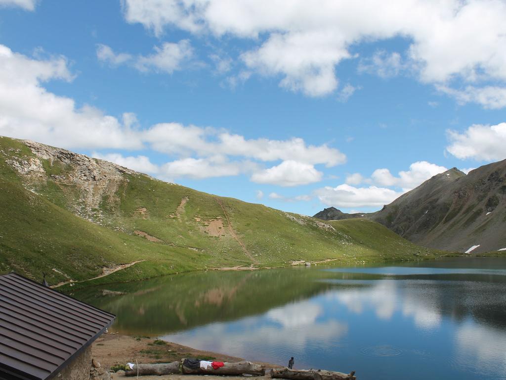 Tranquil Holiday Home In Livigno Italy Near Ski Area Exterior photo