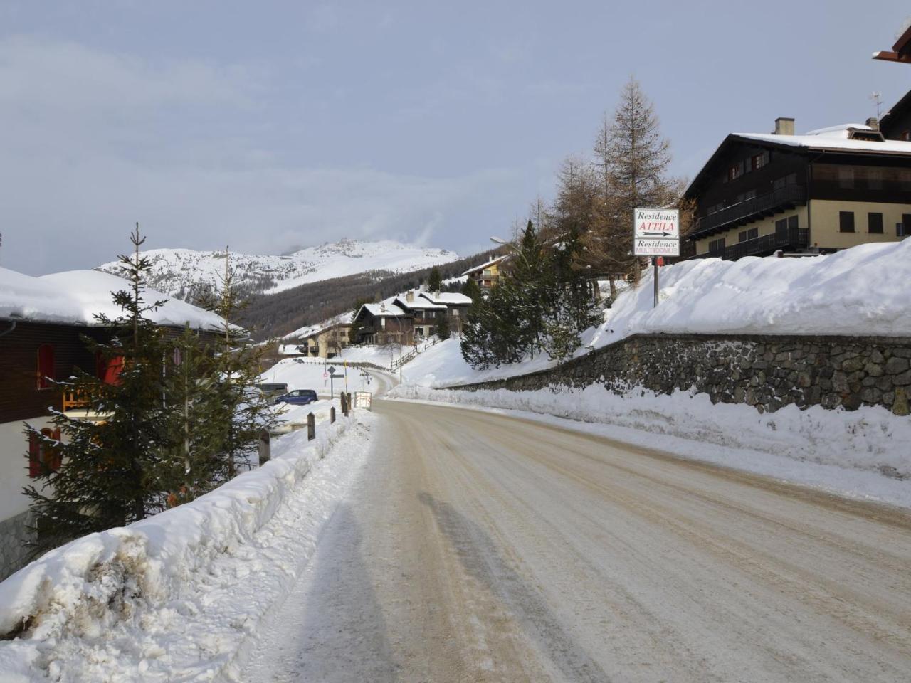 Tranquil Holiday Home In Livigno Italy Near Ski Area Exterior photo