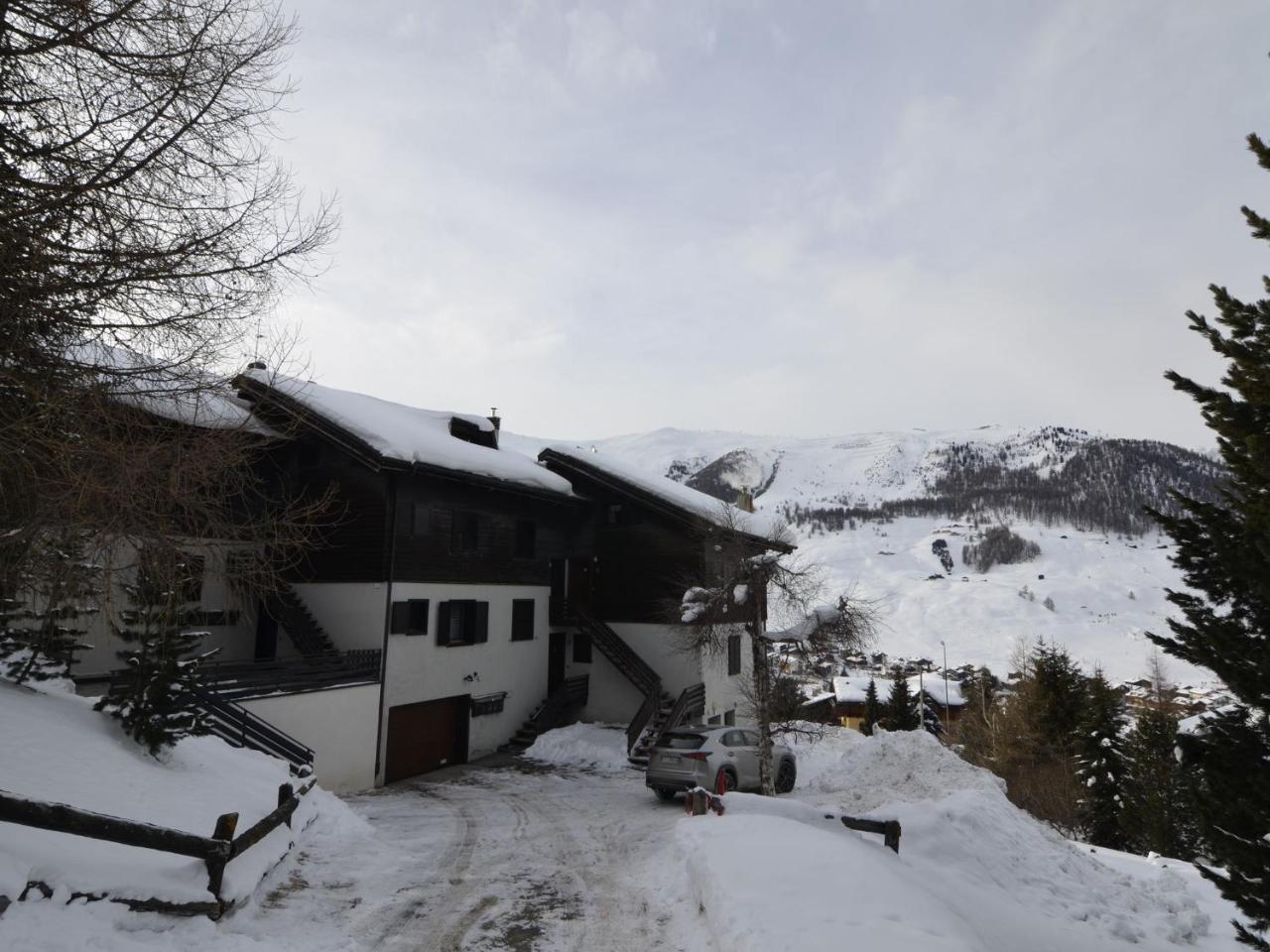 Tranquil Holiday Home In Livigno Italy Near Ski Area Exterior photo