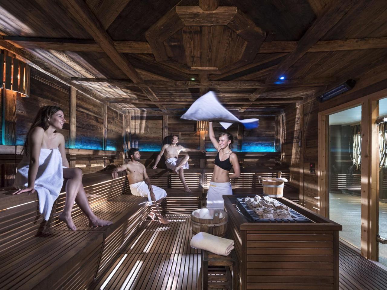 Tranquil Holiday Home In Livigno Italy Near Ski Area Exterior photo